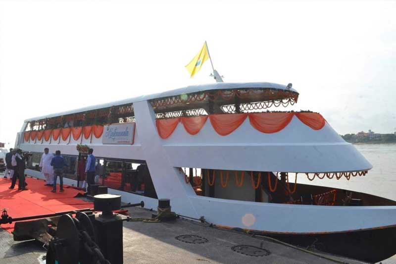 Varanasi  Ganga boat